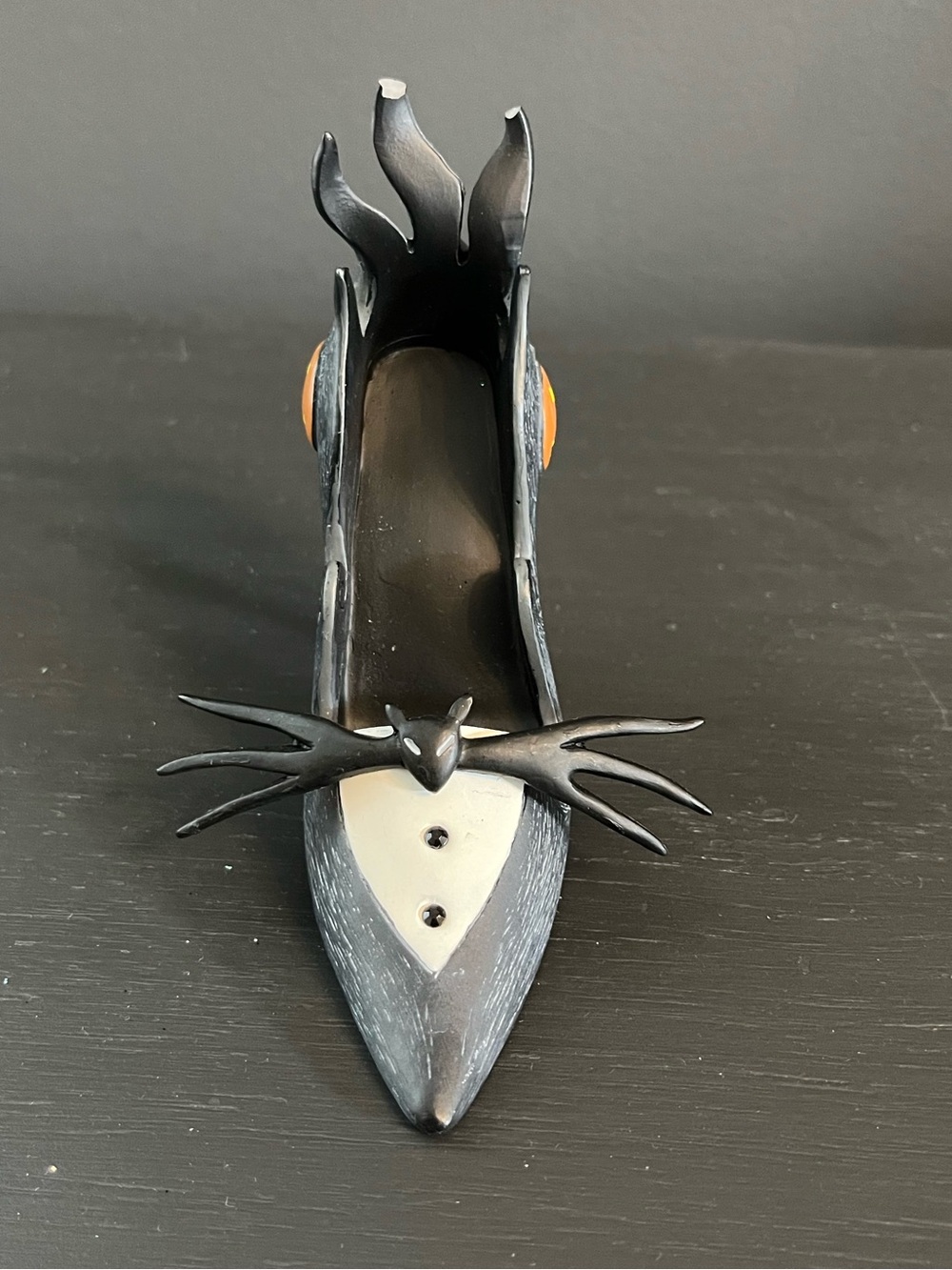 Disney Parks Runway Shoe Ornament Jack Skellington NWOT (Flawed) - Picture 2 of 6